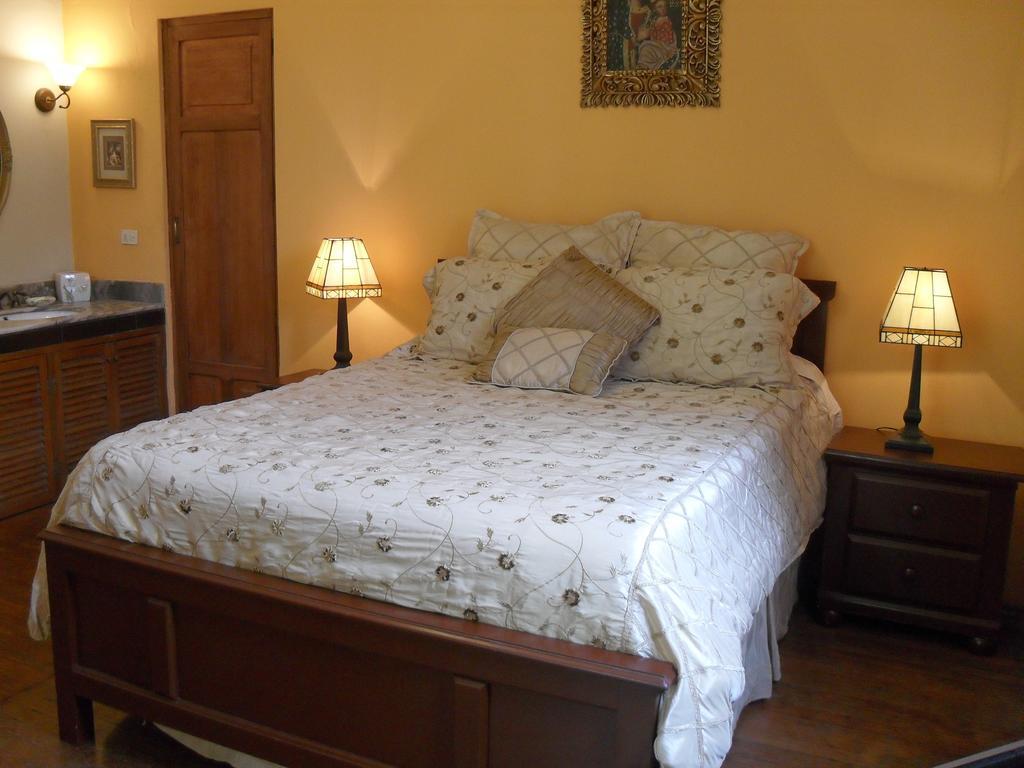 Residencial Miraflores B&B Λίμα Δωμάτιο φωτογραφία