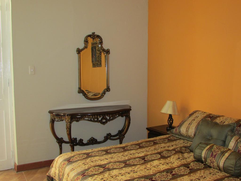 Residencial Miraflores B&B Λίμα Δωμάτιο φωτογραφία